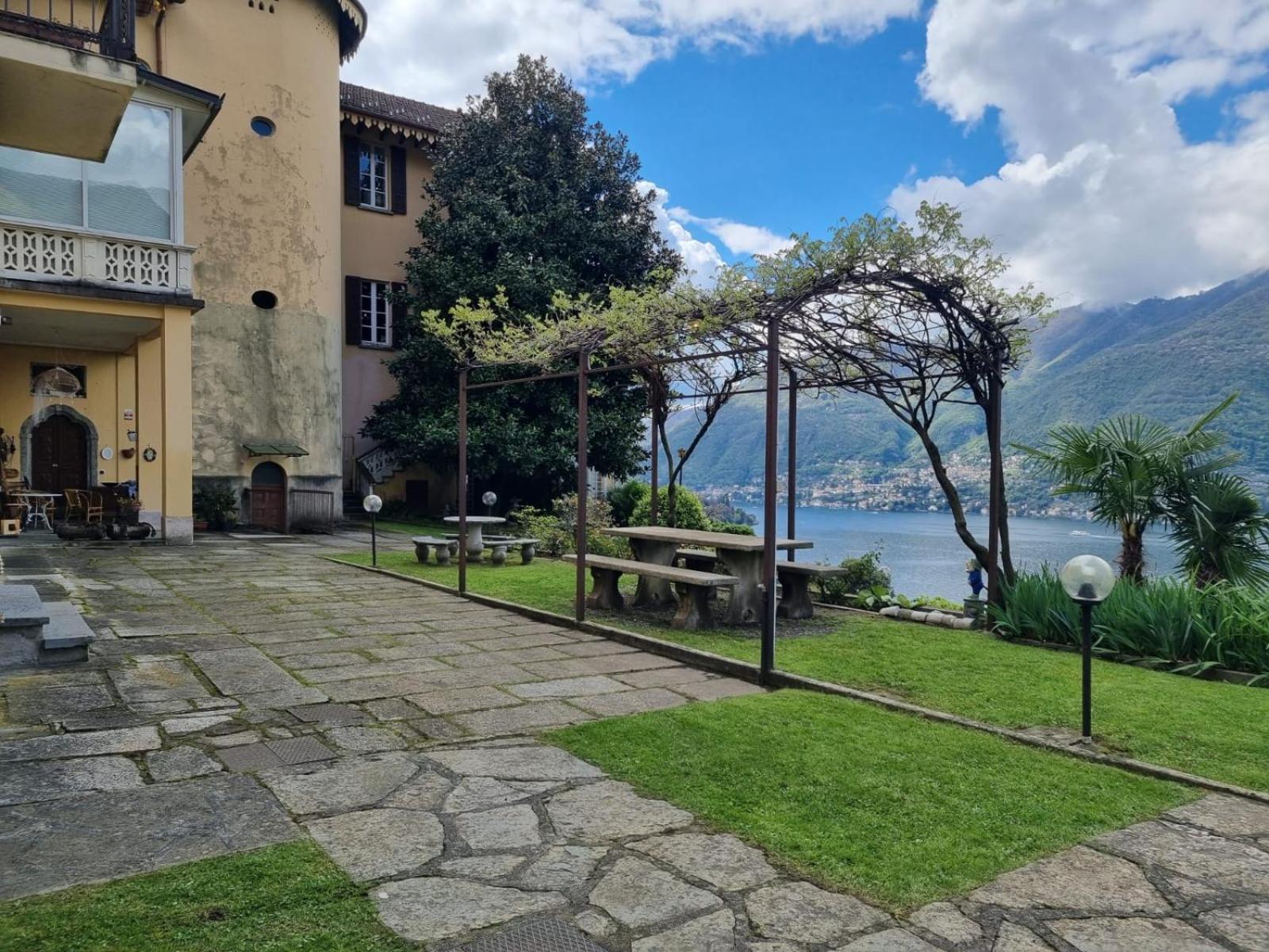 Lake Como Villa Ines Junior Apartment Faggeto Lario Exterior photo